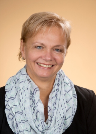 Andrea Kö